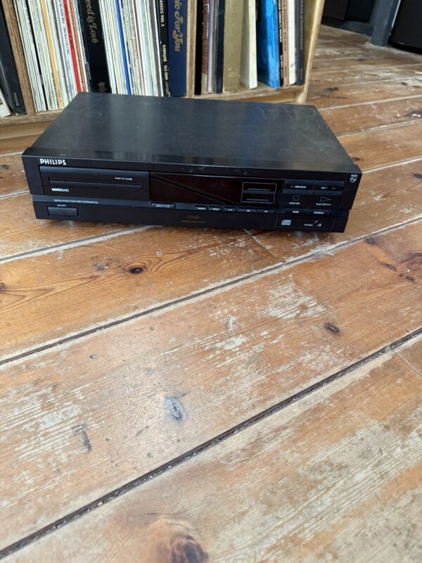 Philips CD600 - Compact Disc Player - Image 3