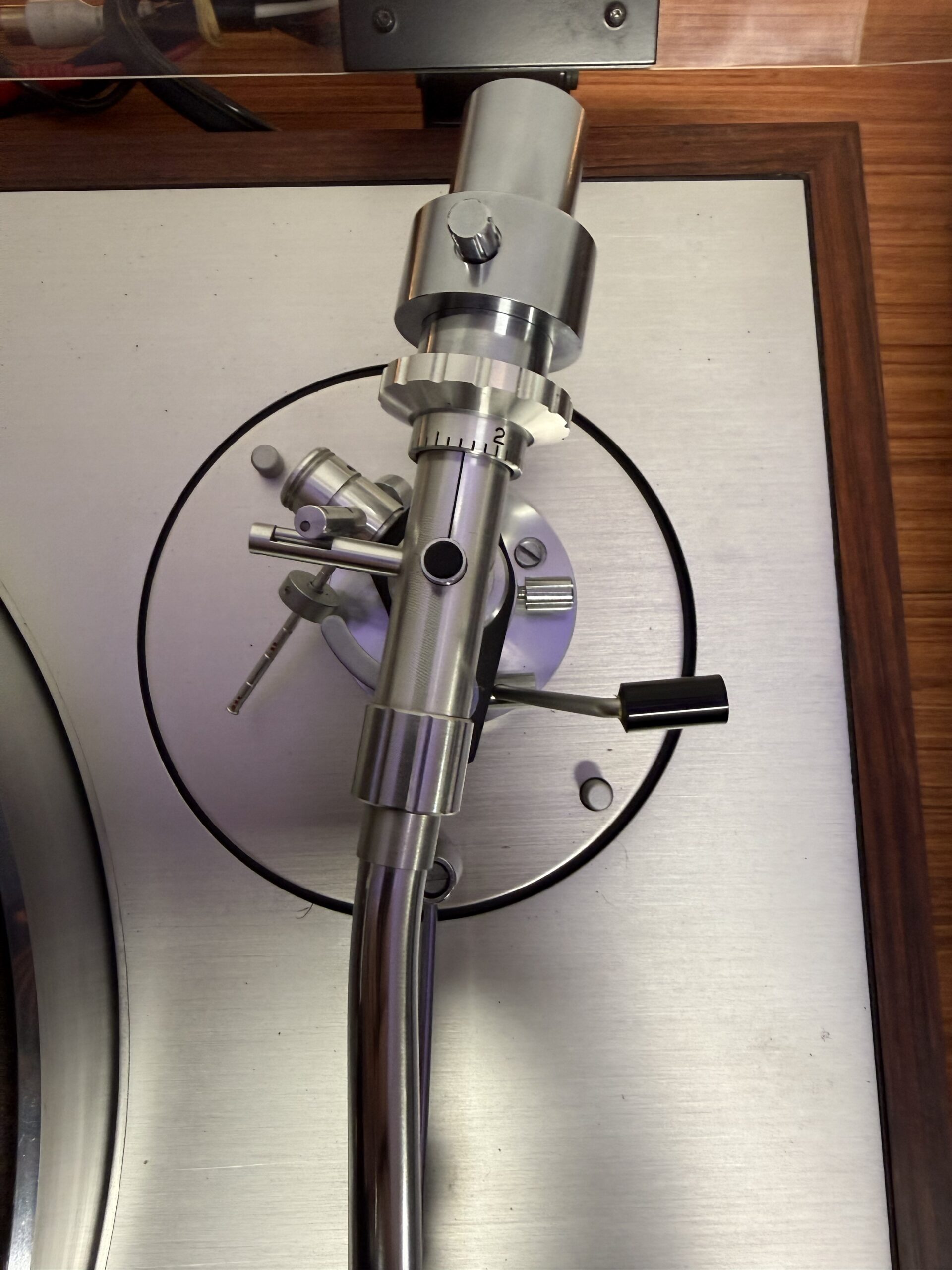 Luxman PD 121 - DC-Servo Direct-Drive Turntable - STAX UA-7 - Image 9