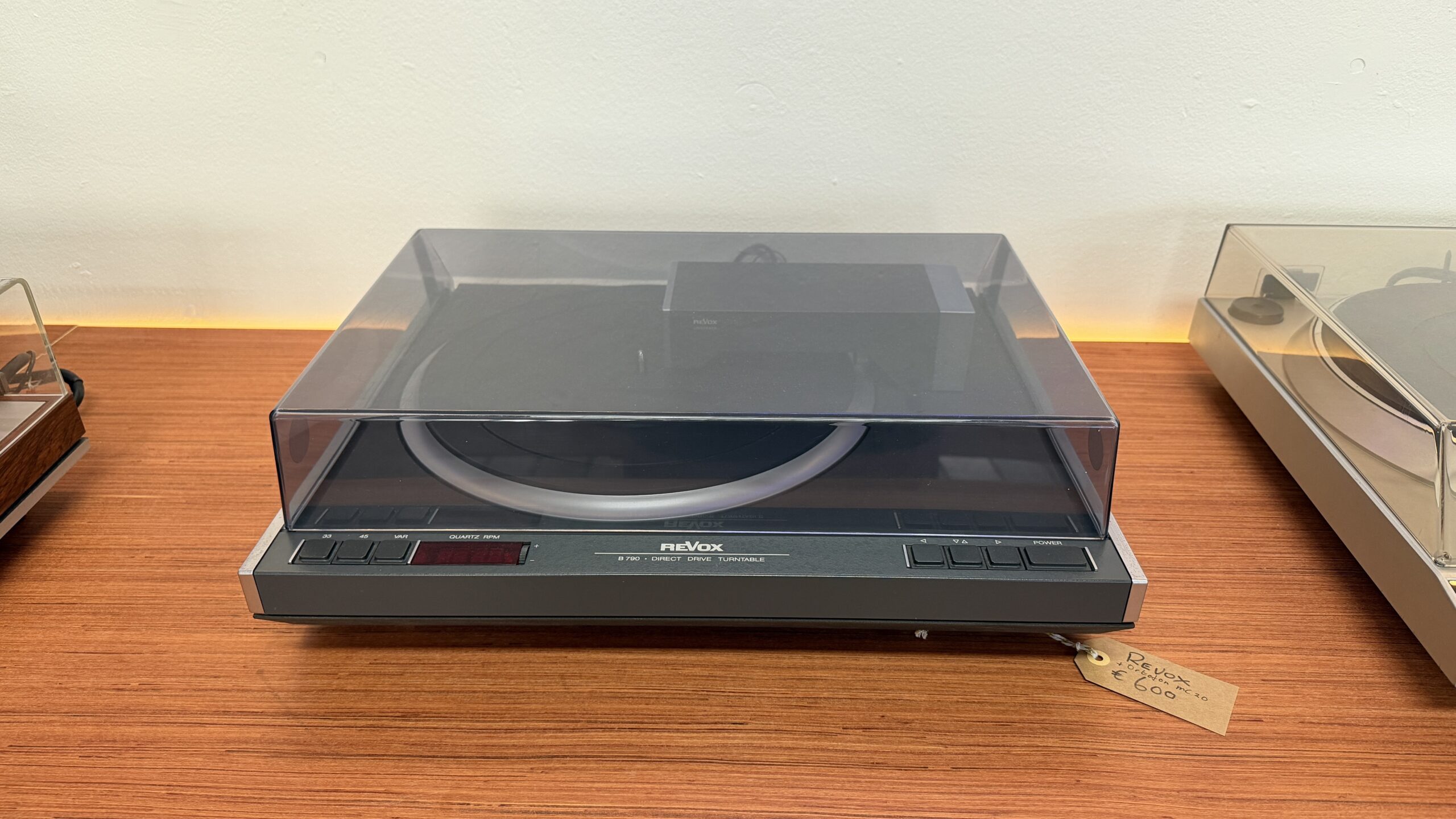 Revox B-970 - Direct Drive Turntable - Ortofon mc 20 - Image 2